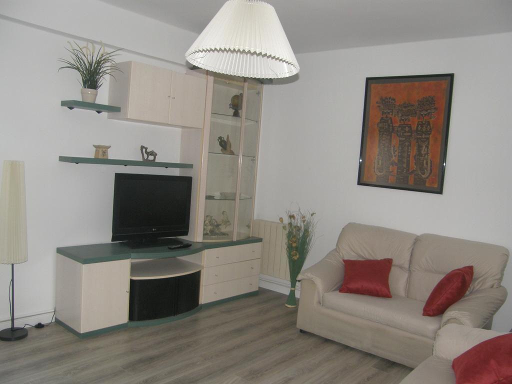 Atico Con Terraza En La Jota Appartement Zaragoza Buitenkant foto